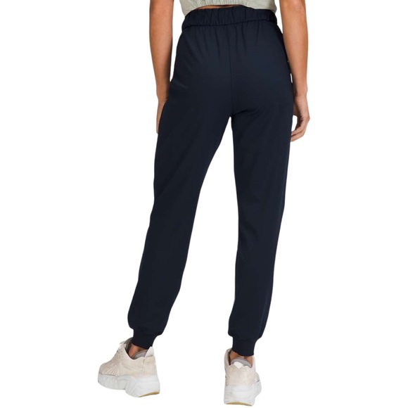 Lululemon Women’s Stretch High-Rise Jogger [Full Length] - Picture 4 of 9